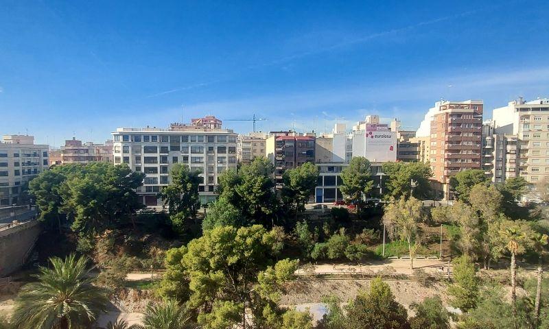 For rent of apartment in Elche