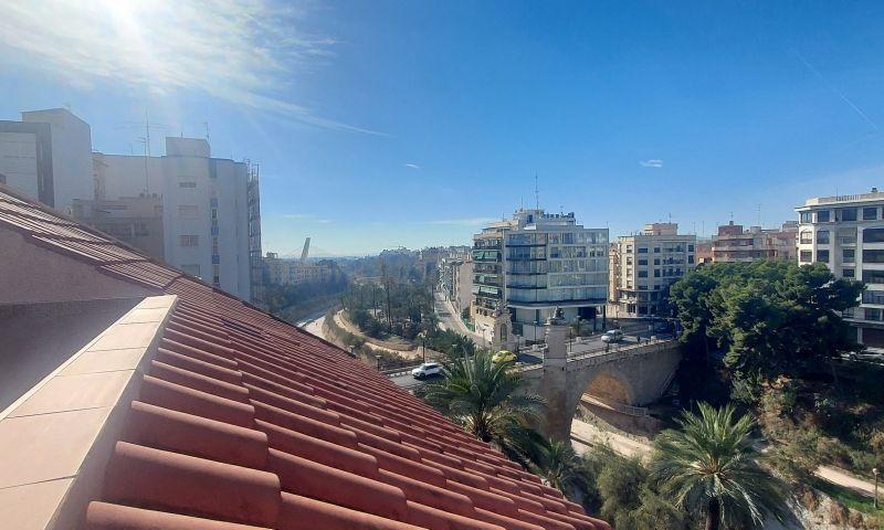 For rent of apartment in Elche