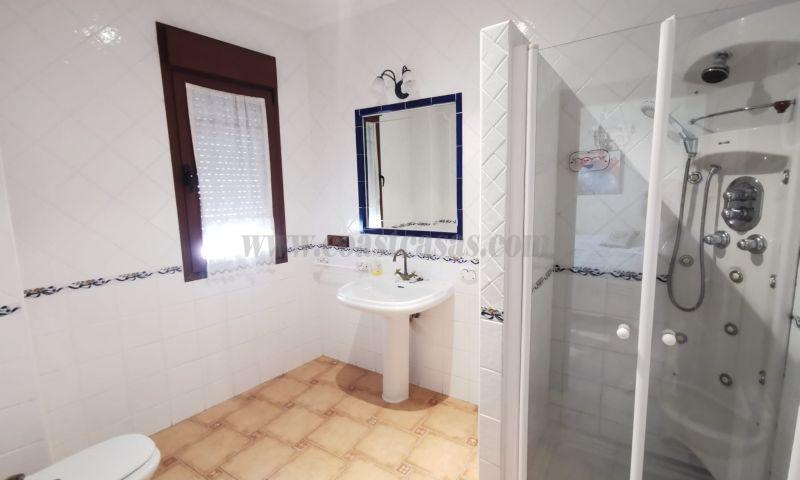 For sale of villa in 