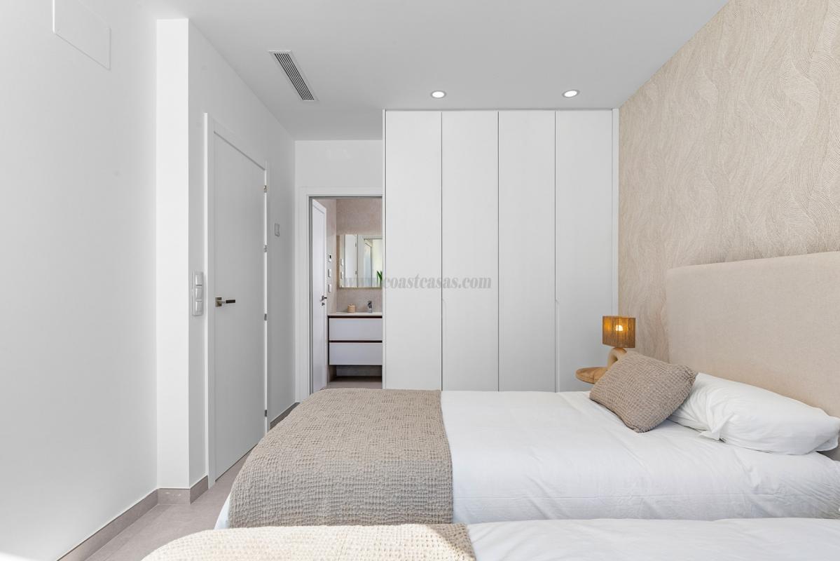 Venta de villa en Pilar de la Horadada