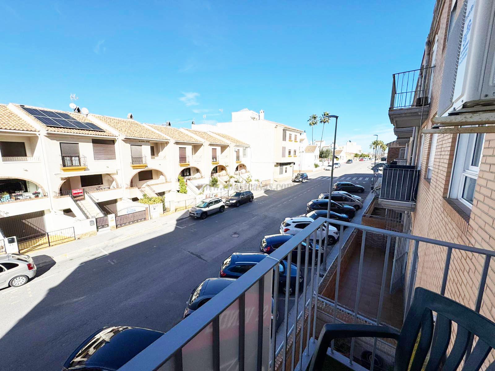 Venta de apartamento en San Miguel de Salinas