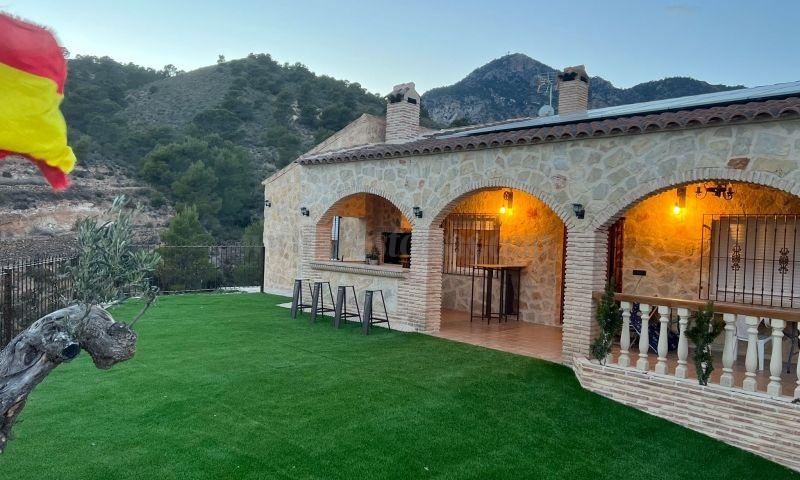 For sale of villa in Murcia