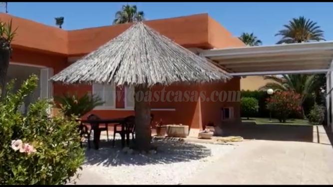 For sale of villa in Torrevieja