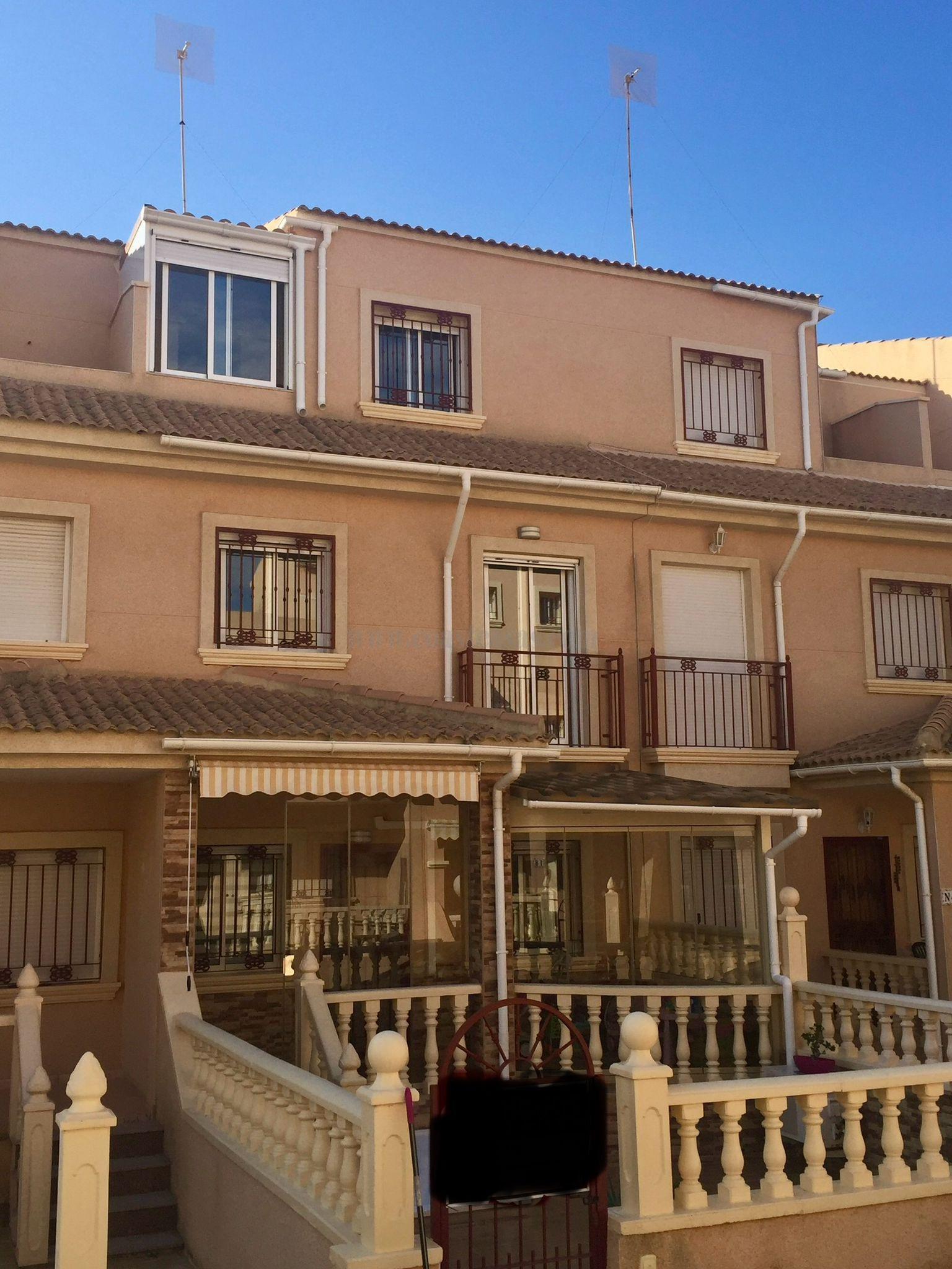 Venta de chalet en Orihuela Costa