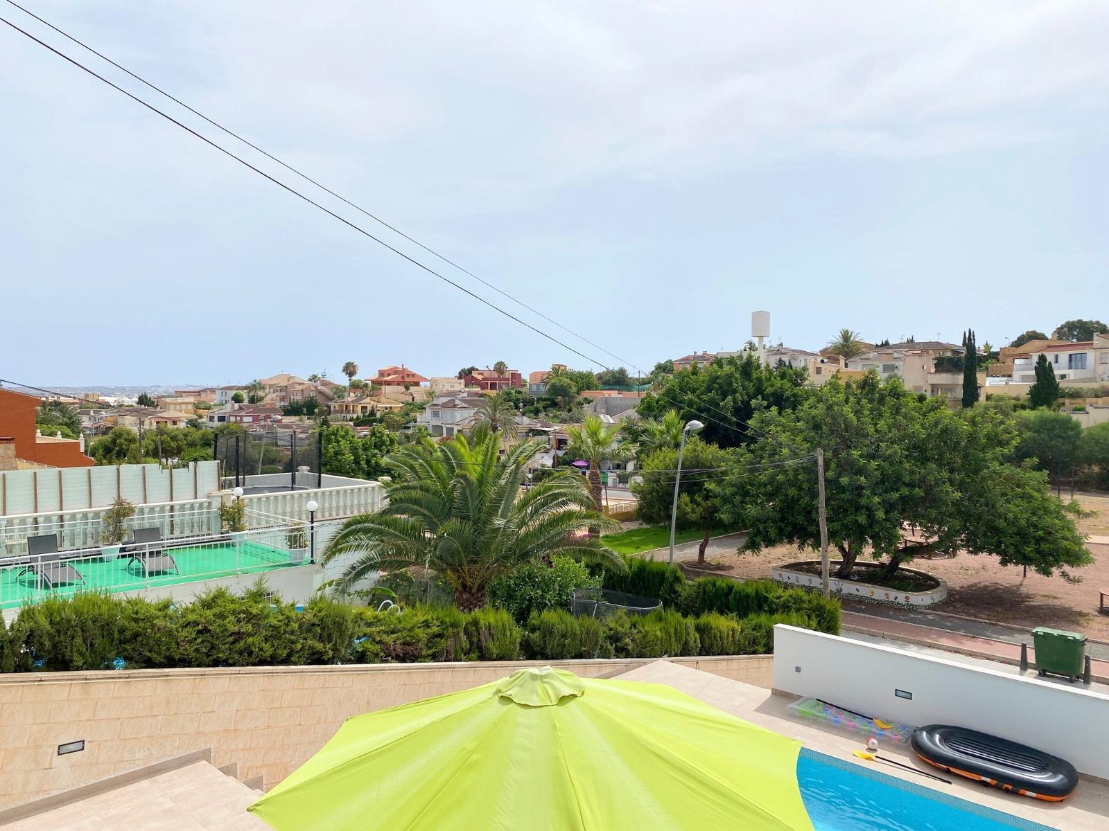 Venta de chalet en Torrevieja