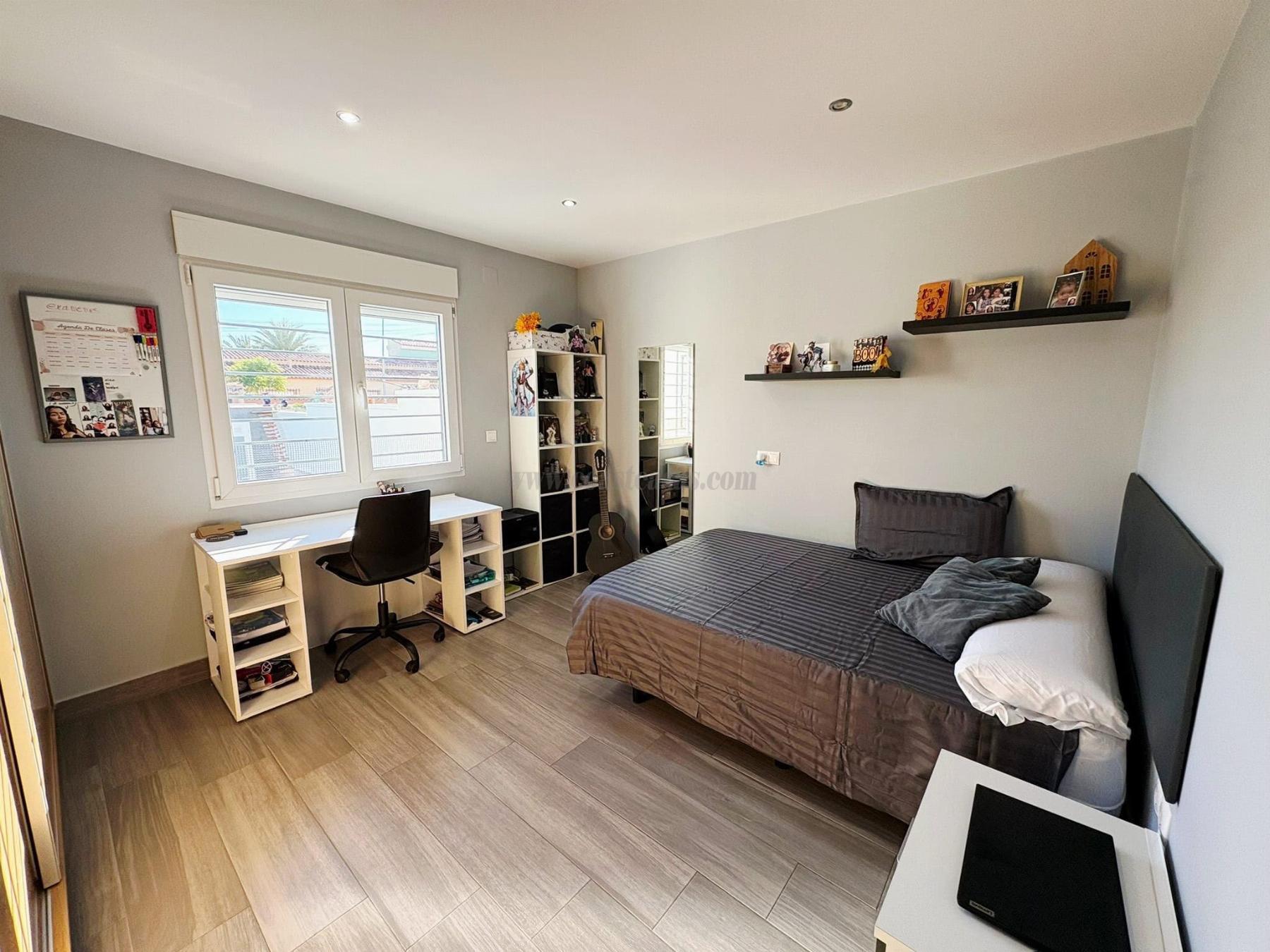 Venta de chalet en Torrevieja