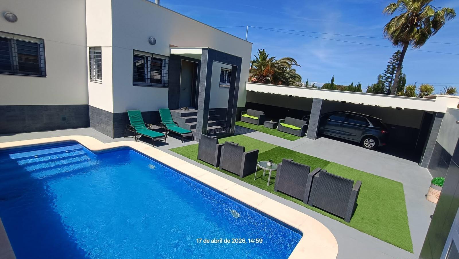 Venta de chalet en Torrevieja