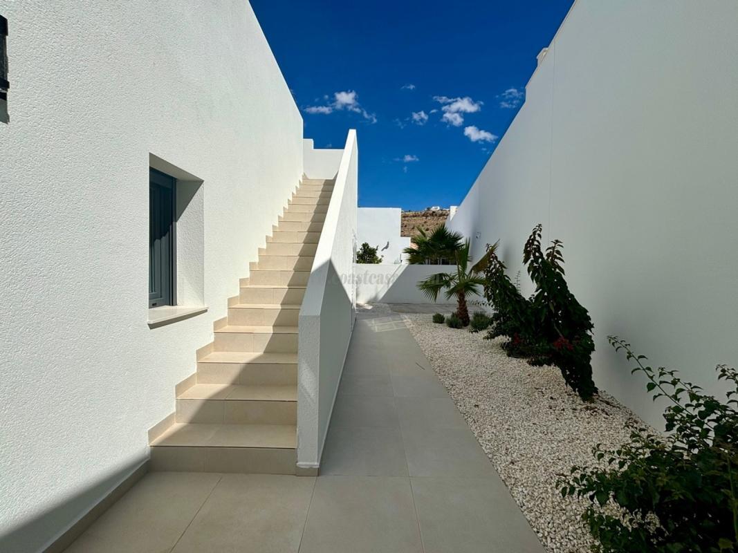 Venta de villa en Rojales