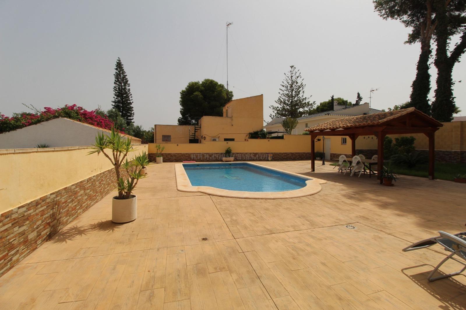 Venta de chalet en Torrevieja