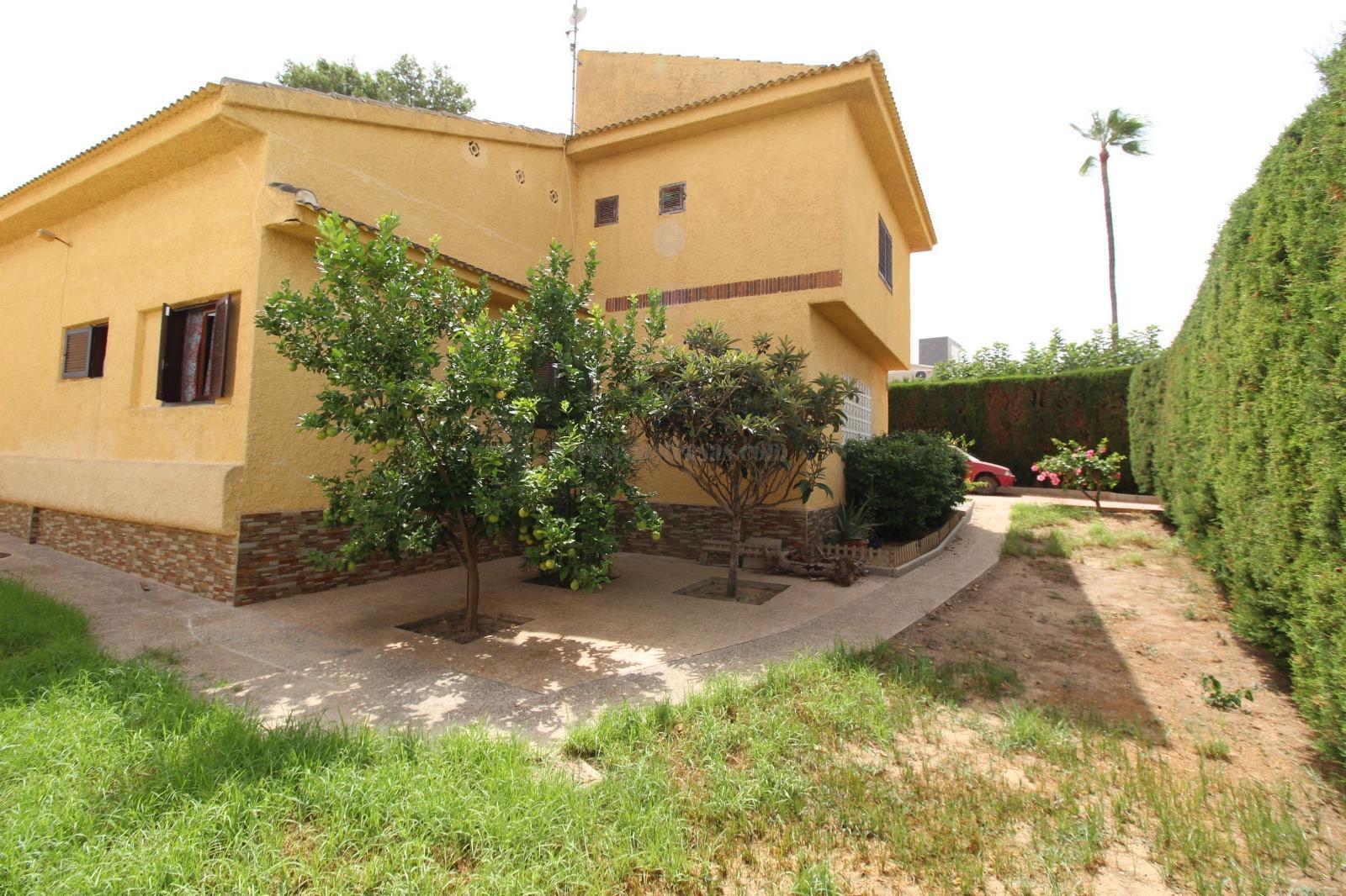 Venta de chalet en Torrevieja