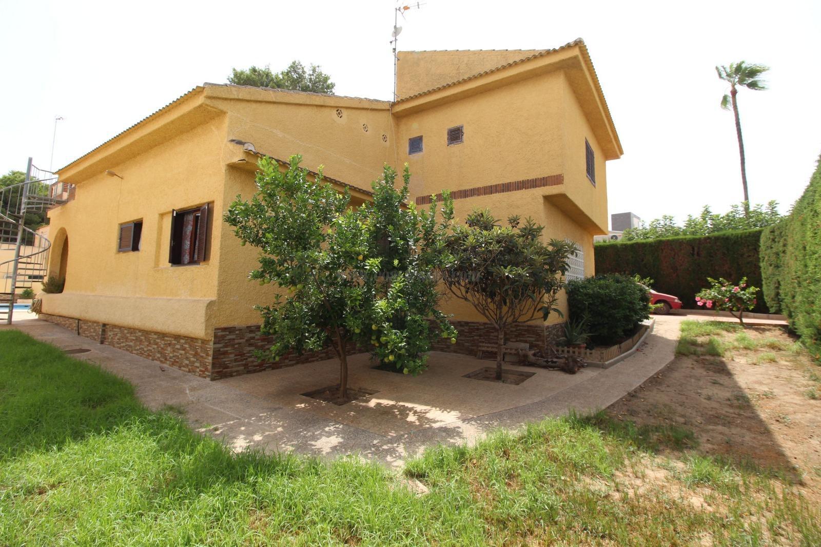 Venta de chalet en Torrevieja