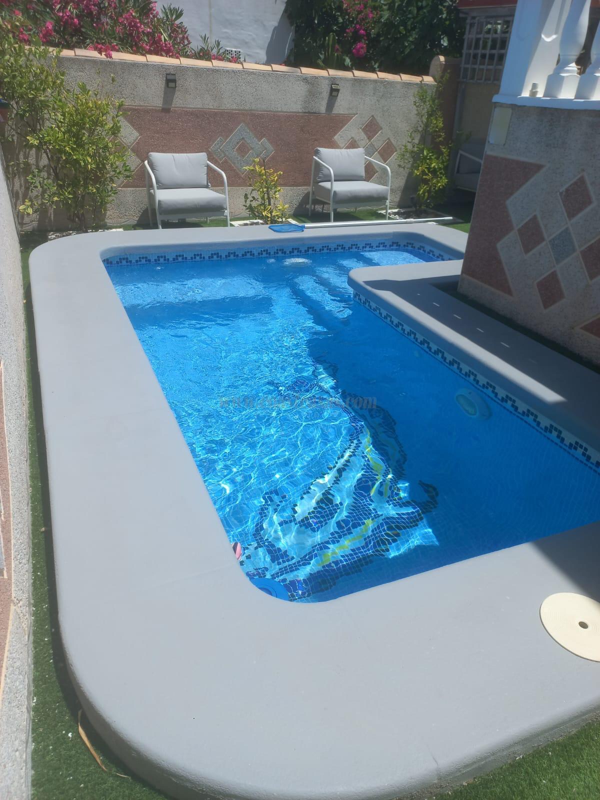 Venta de chalet en Orihuela Costa