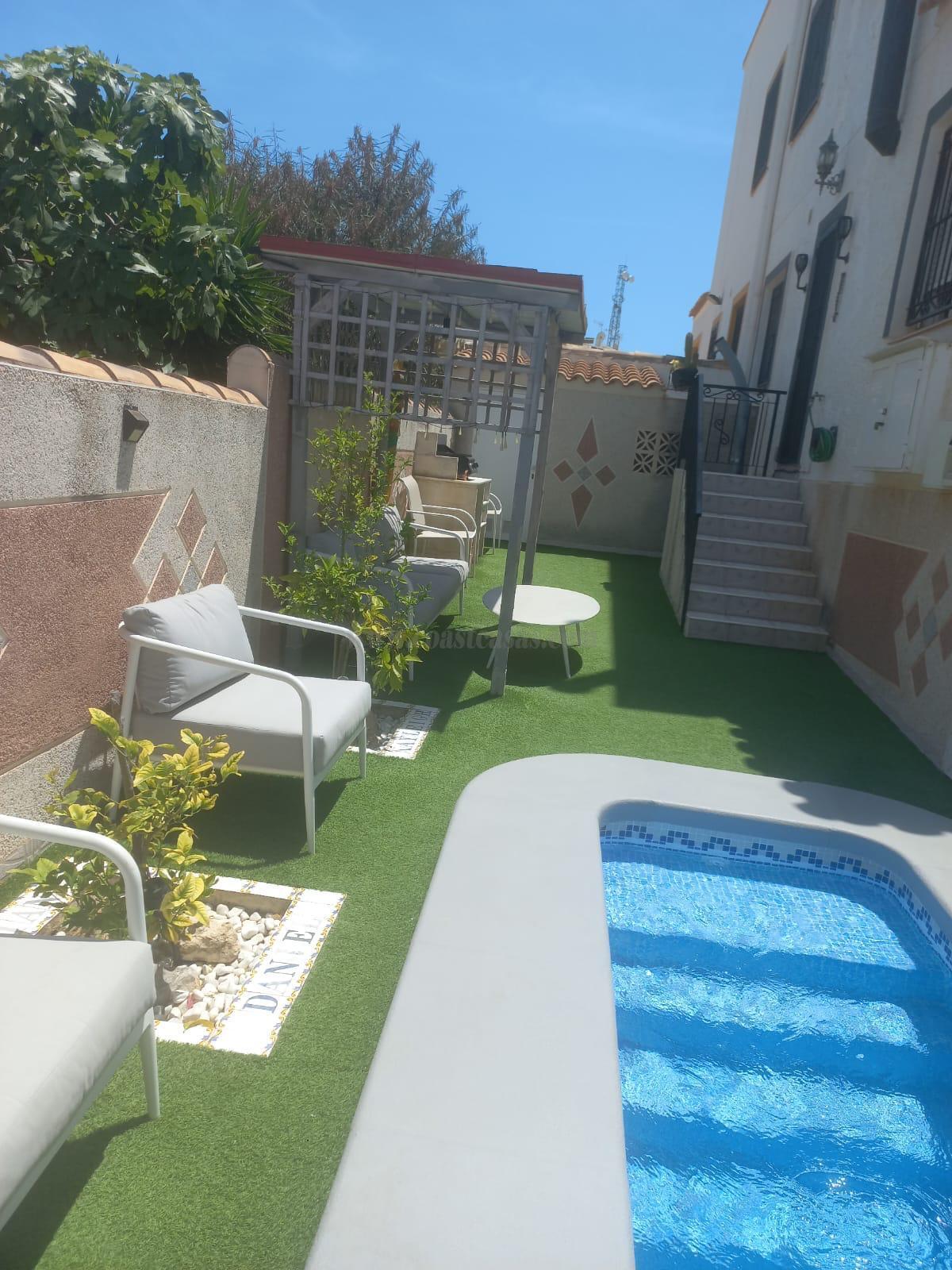 Venta de chalet en Orihuela Costa