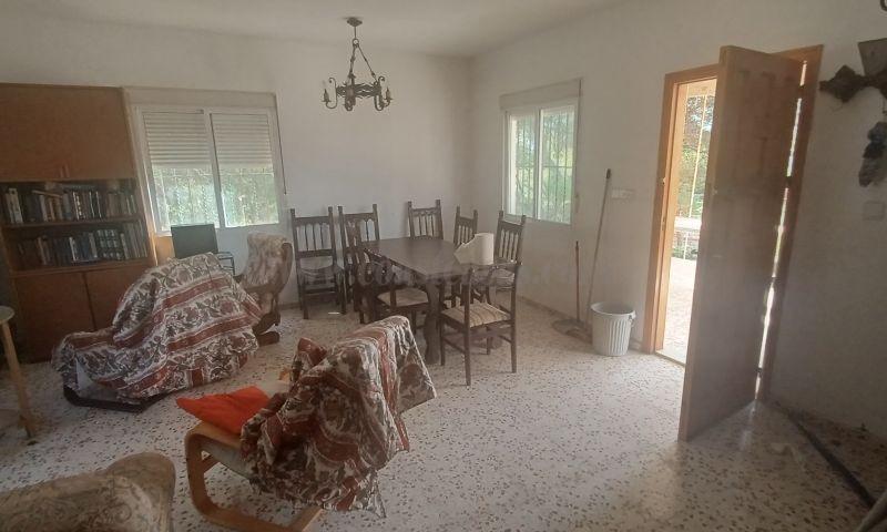 For sale of villa in Orihuela Costa