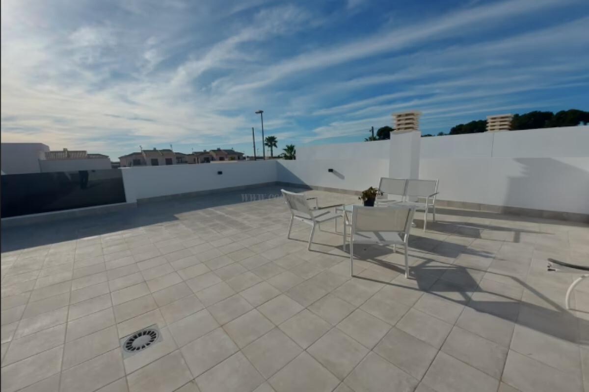Venta de villa en Torre-Pacheco