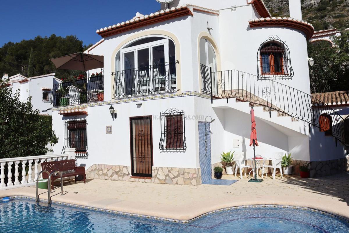 Venta de casas en Benichembla