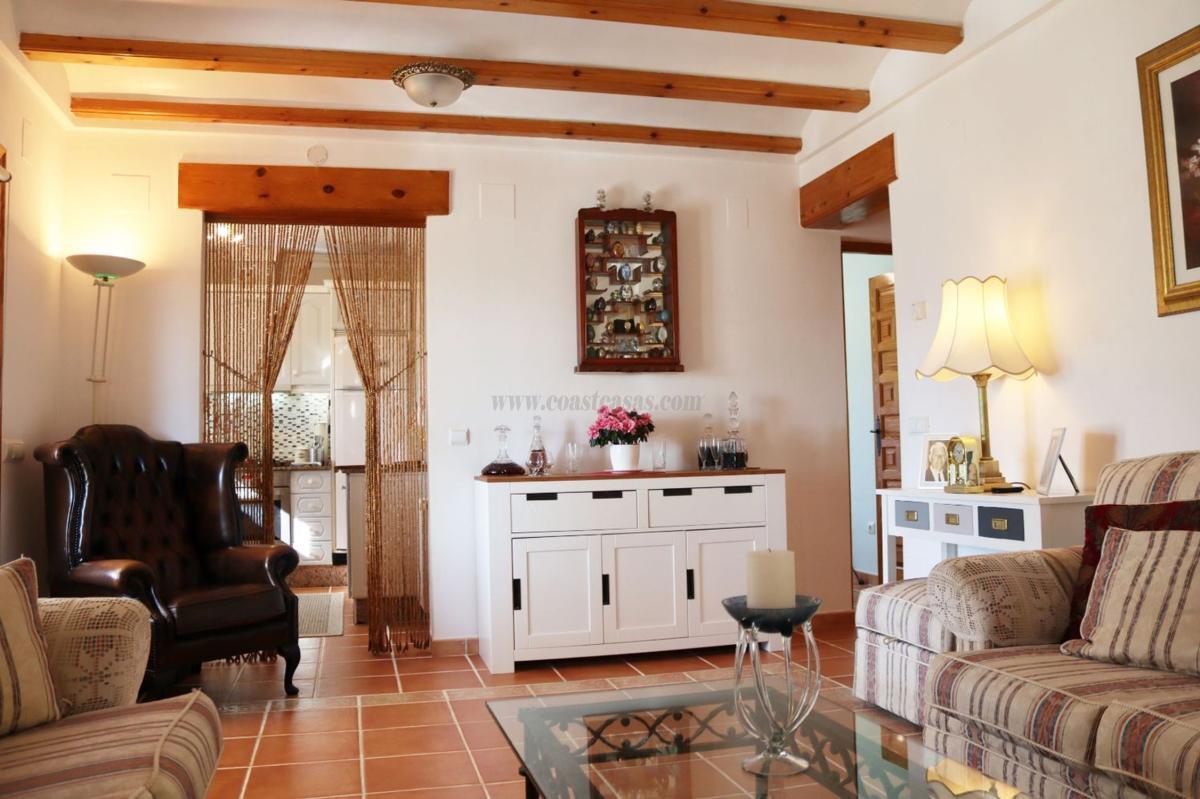 Venta de casas en Benichembla