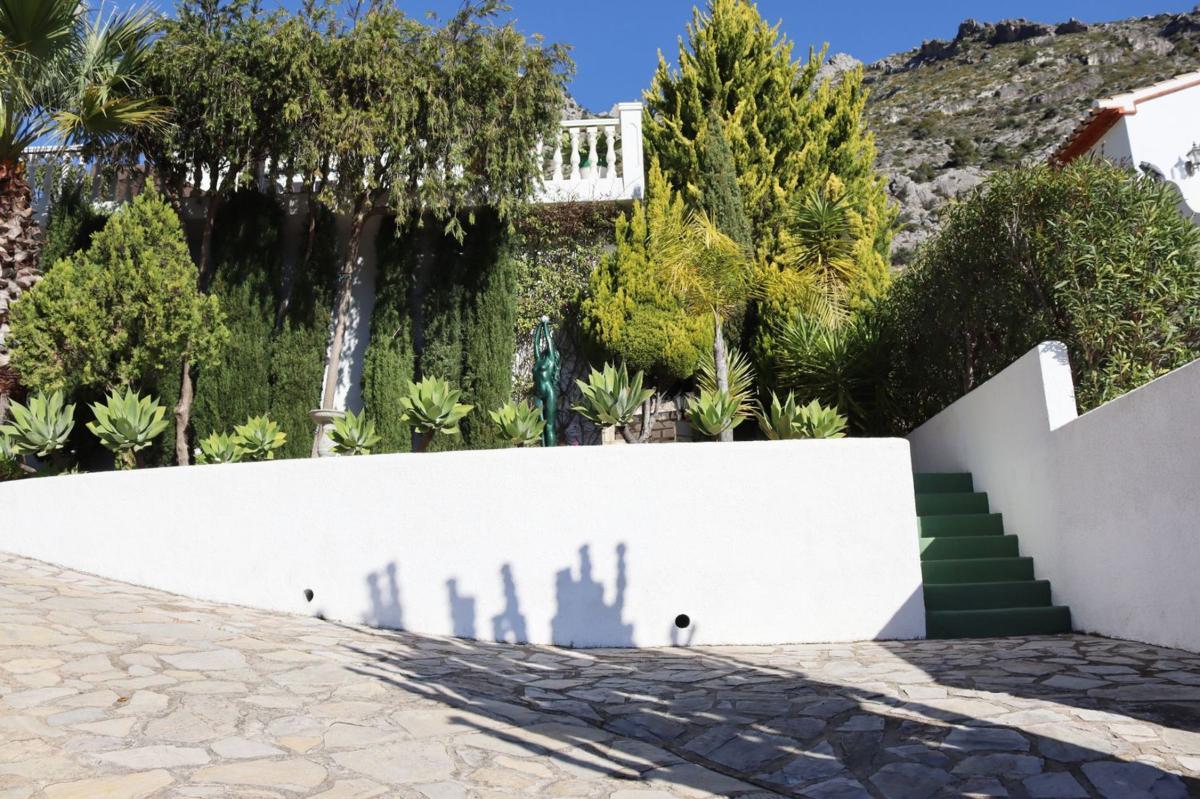 Venta de casas en Benichembla