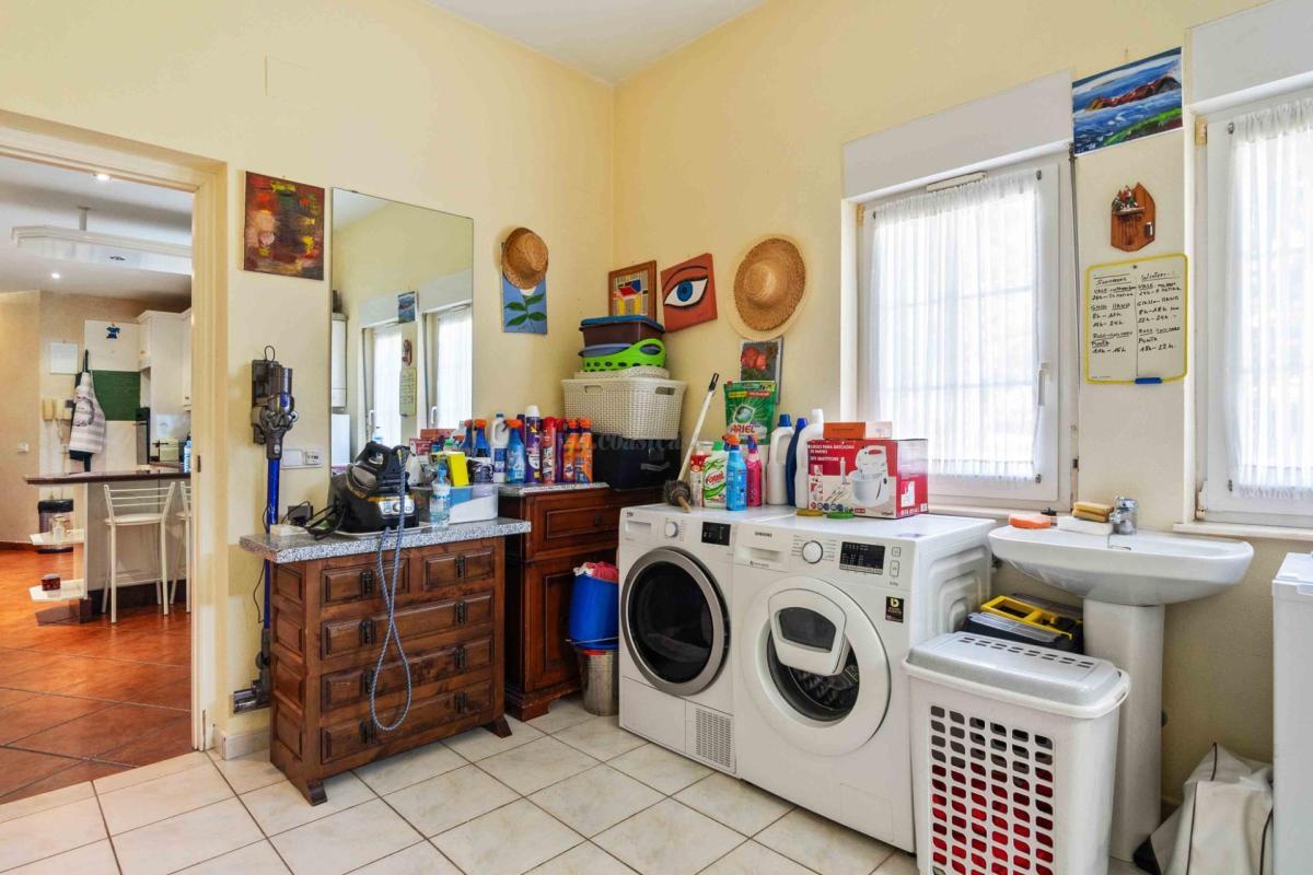 Venta de villa en Orihuela