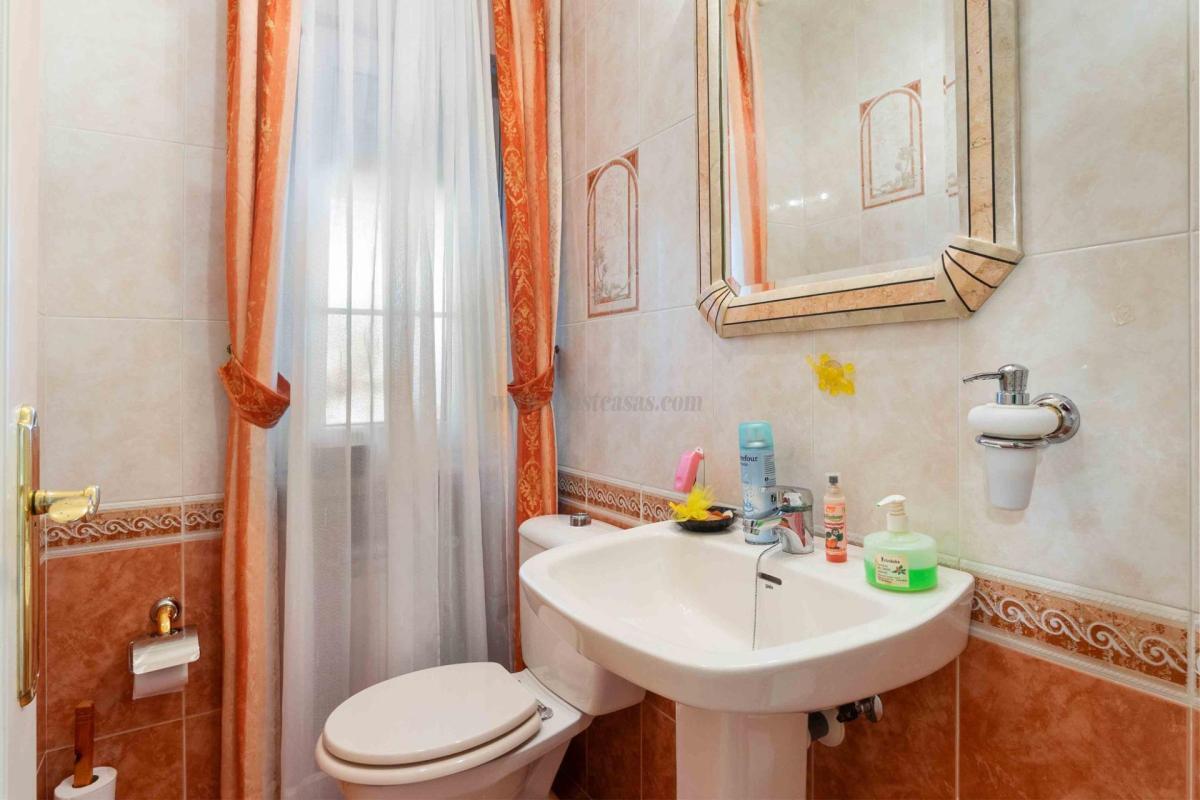 Venta de villa en Orihuela