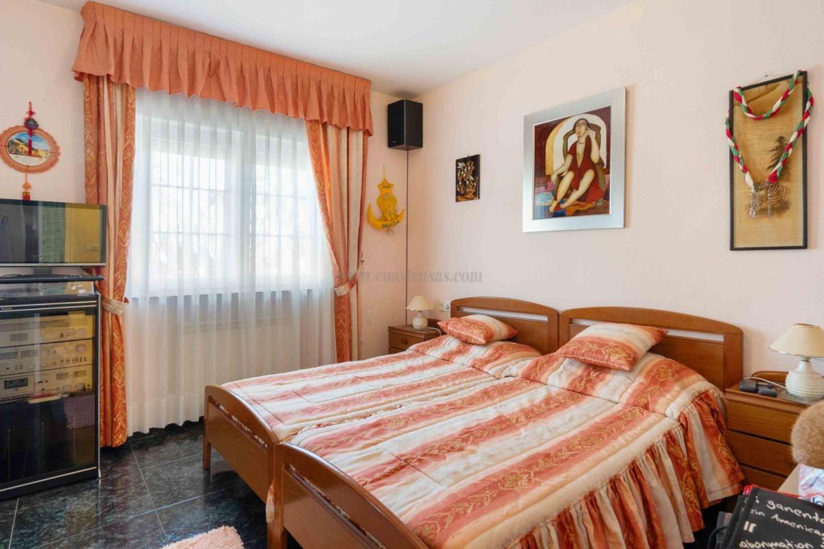 Venta de villa en Orihuela