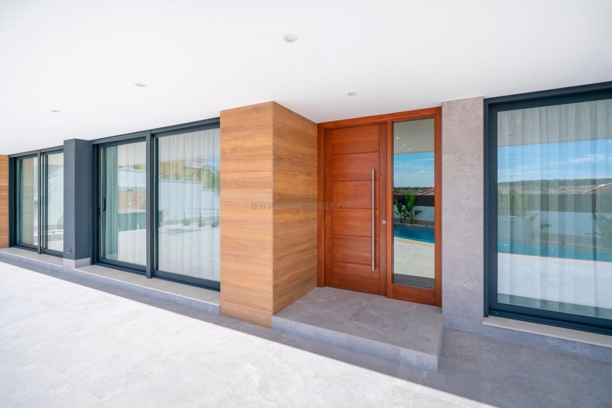 Venta de villa en Rojales