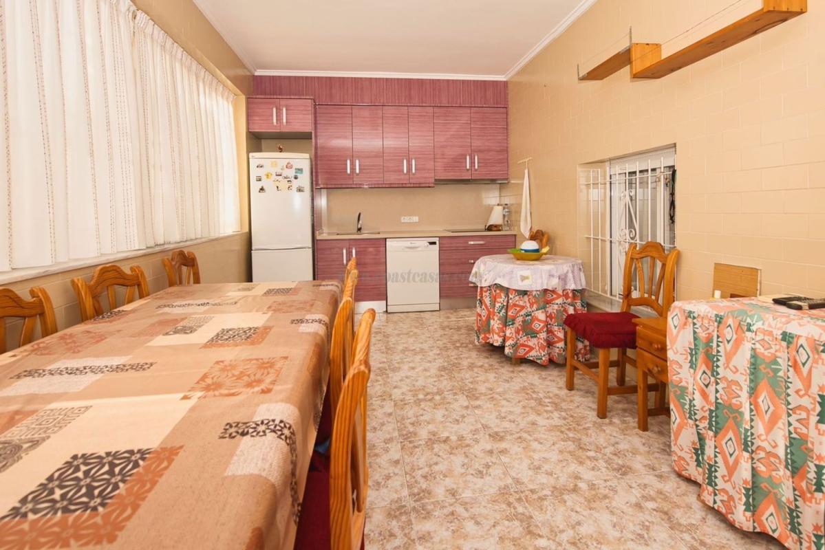 Venta de villa en Benijofar
