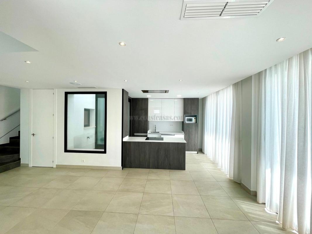 Venta de villa en Benijofar