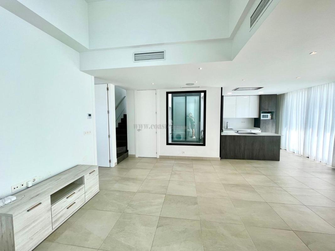 Venta de villa en Benijofar