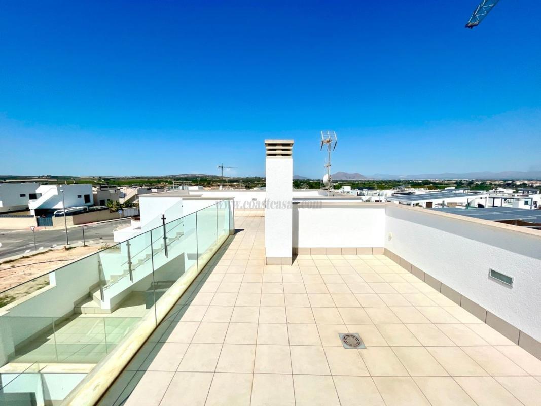Venta de villa en Benijofar