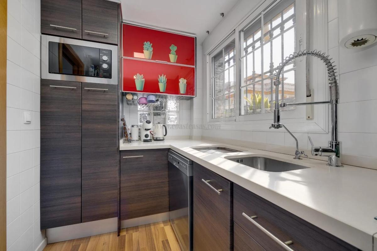 Venta de villa en Los Montesinos