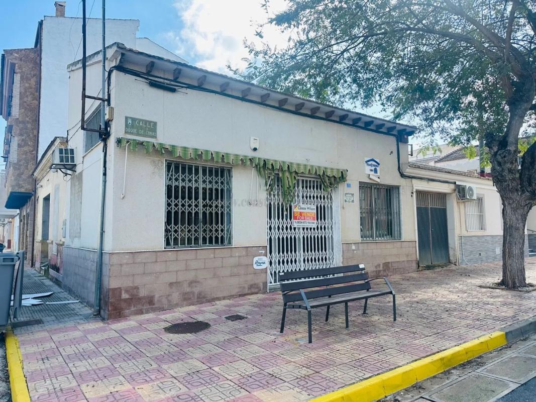 Venta de casas en Jacarilla