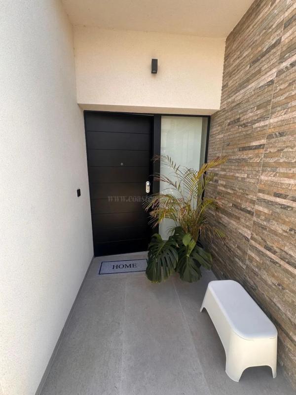 Venta de villa en Algorfa