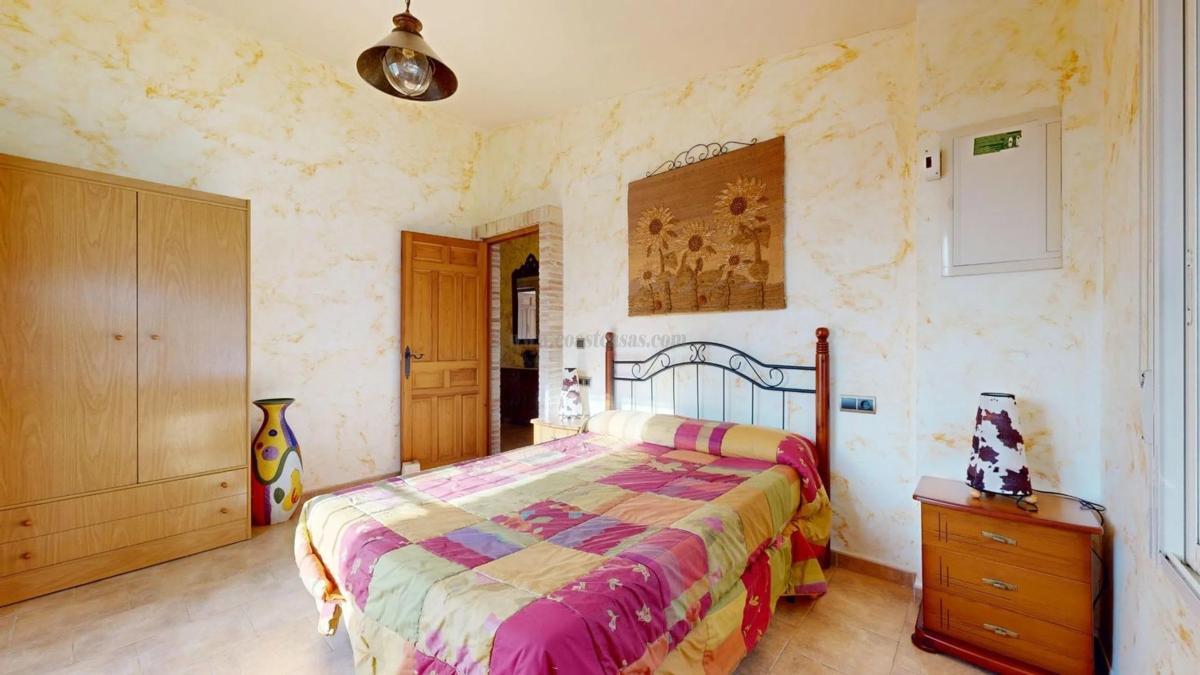Venta de villa en Orihuela