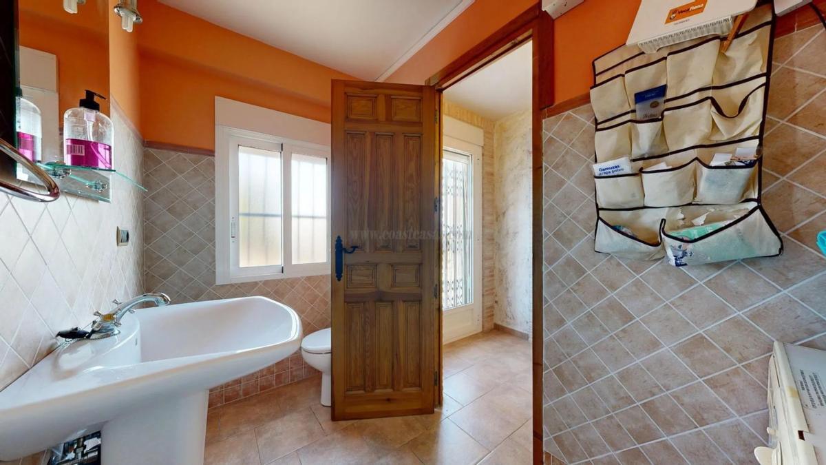 Venta de villa en Orihuela