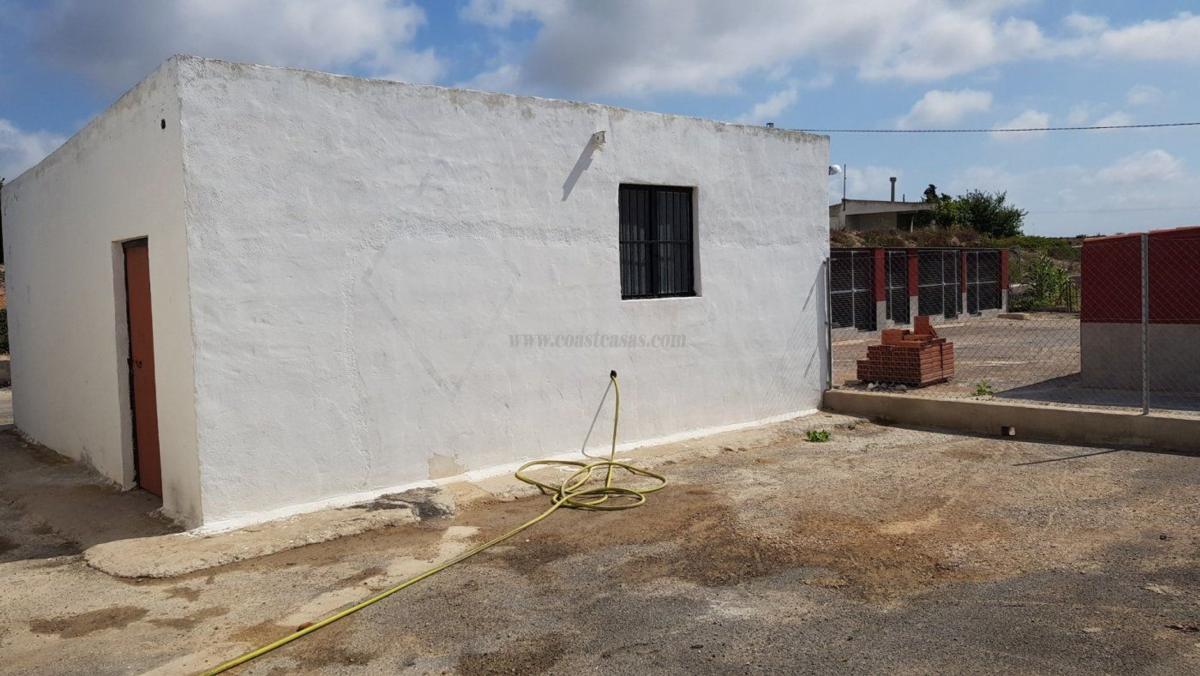 Venta de  en Los Montesinos