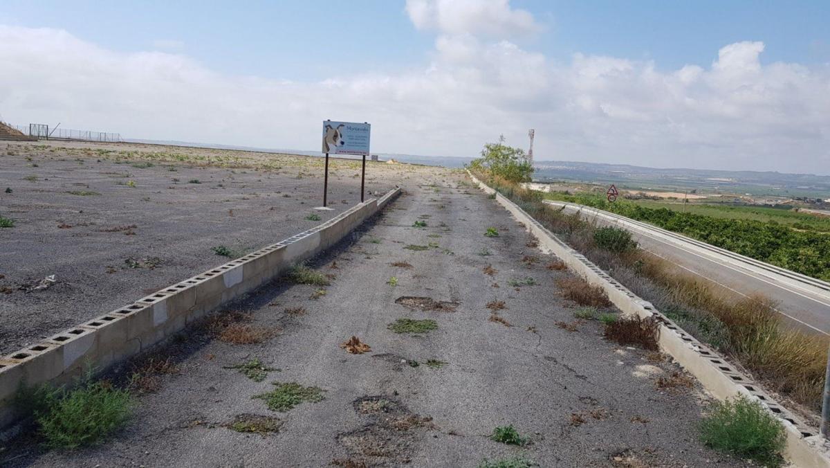 Venta de  en Los Montesinos