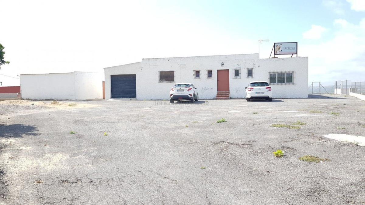 Venta de  en Los Montesinos