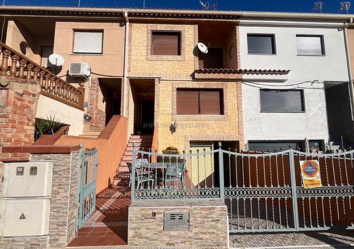 Venta de casas en Algorfa