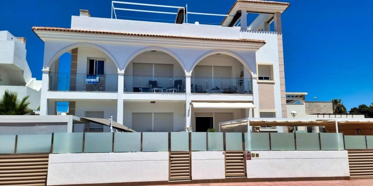 Venta de casas en Benijofar