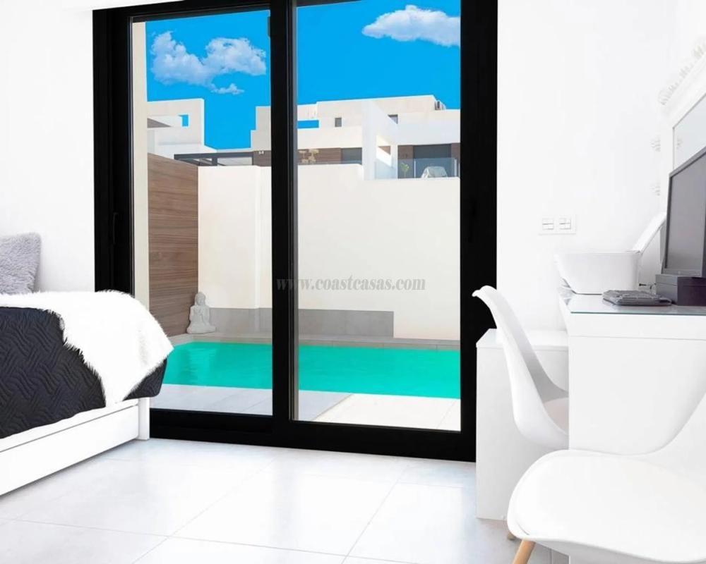 Venta de casas en Benijofar