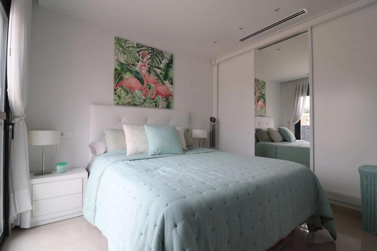 Venta de villa en Benijofar