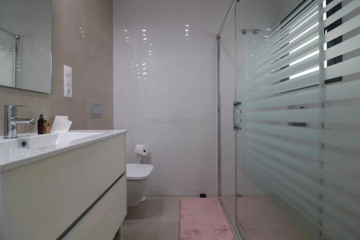 Venta de villa en Benijofar