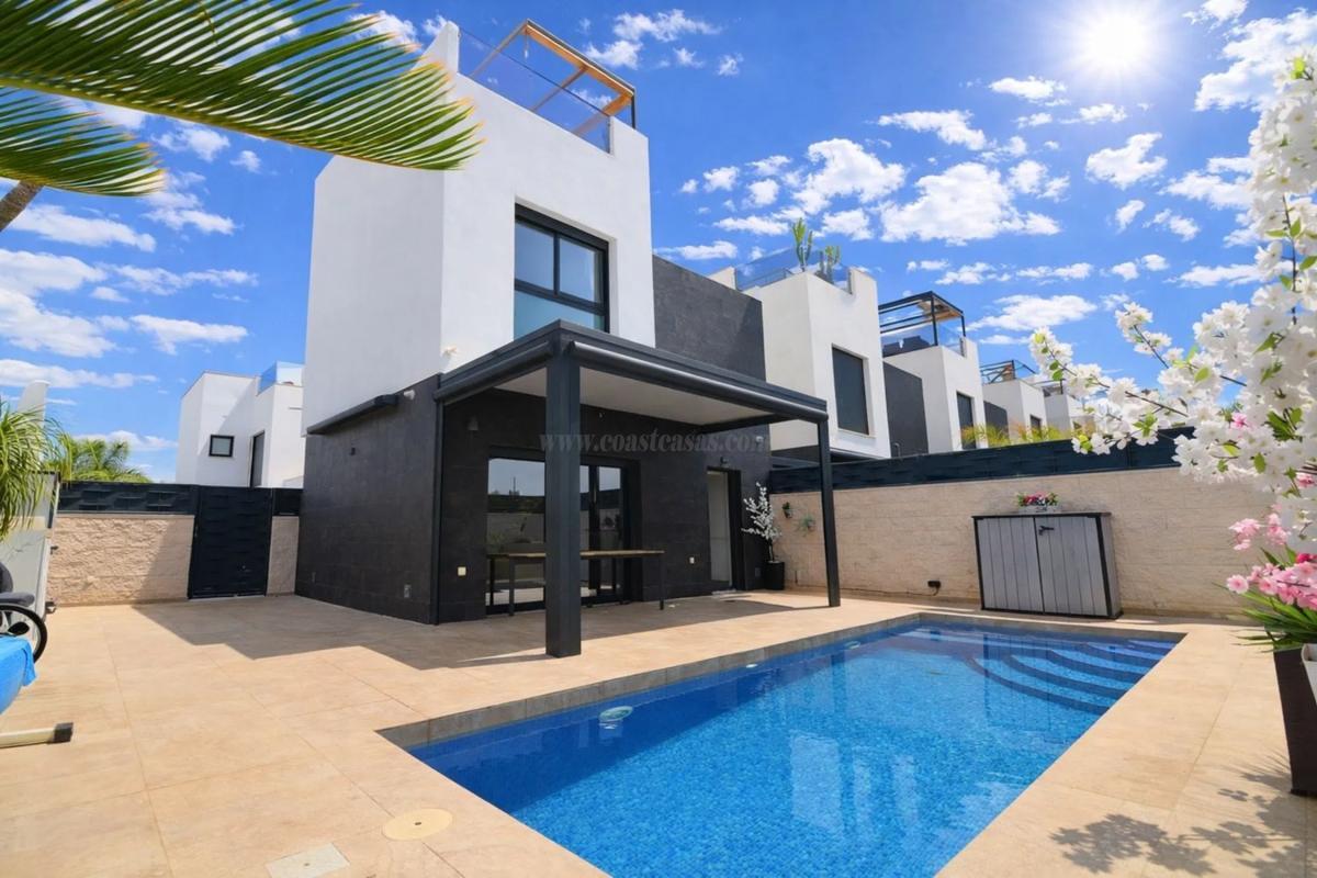 Venta de villa en Benijofar