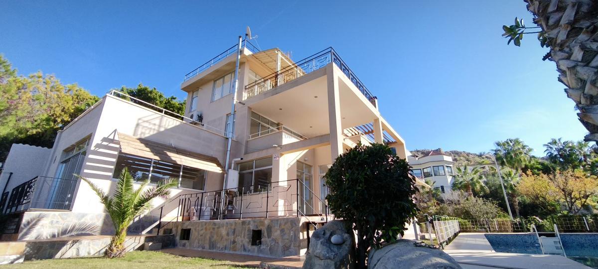 Venta de villa en El Campello