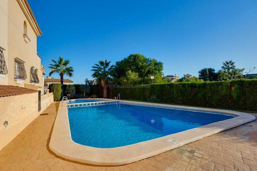 Venta de casa en Orihuela Costa