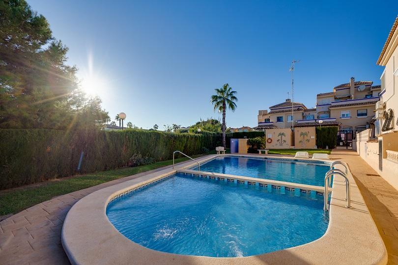 Venta de casa en Orihuela Costa
