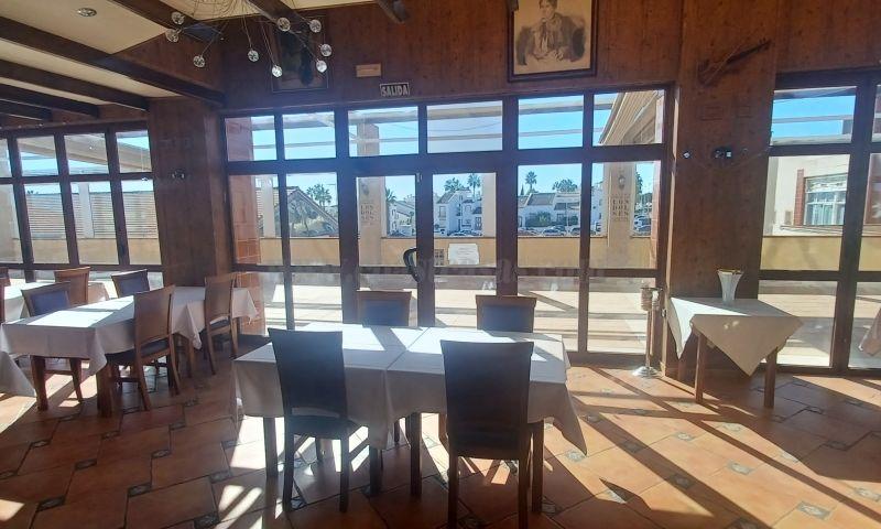 For sale of commercial in Orihuela Costa