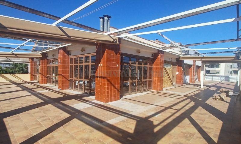 For sale of commercial in Orihuela Costa