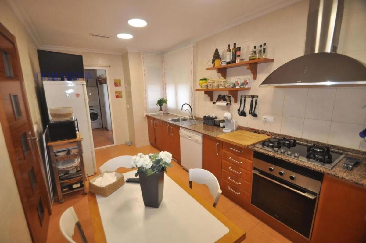Venta de villa en Alicante
